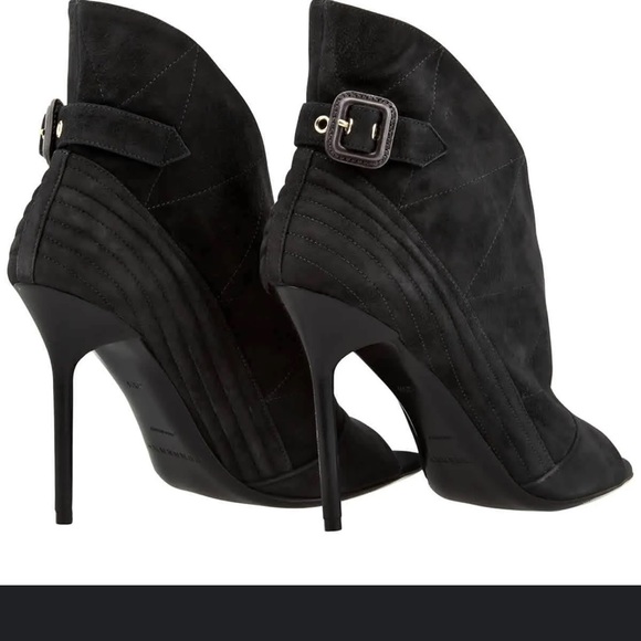 Burberry Suede Peep-toe ankle boots. Size 7 - Picture 3 of 8